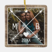 Uw Rustieke Elegante Monogram Geliefde Hart Pijlen Keramisch Ornament (Voorkant)