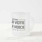 Uw stem Uw stem Zwart lettertype Matglas Koffiemok (Voorkant rechts)