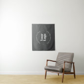 Uw zakelijke Logo of ontwerp en bewerkbare tekst Wandkleed (In situ)