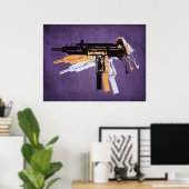 Uzi Sub Machine Pistool op Paars Poster (Thuiskantoor)