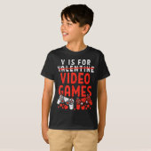 V Is For Video Games Funny Valentines Gamer Boy Me T-shirt (Voorkant volledig)