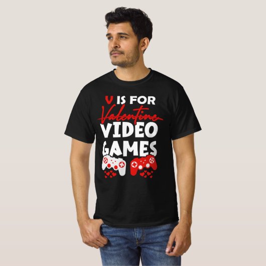 V is voor videogames Funny Valentijnsdag Gamer T-shirt (Voorkant volledig)