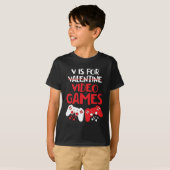 V is voor videogames Valentijn Gamer Boy Kinder da T-shirt (Voorkant volledig)
