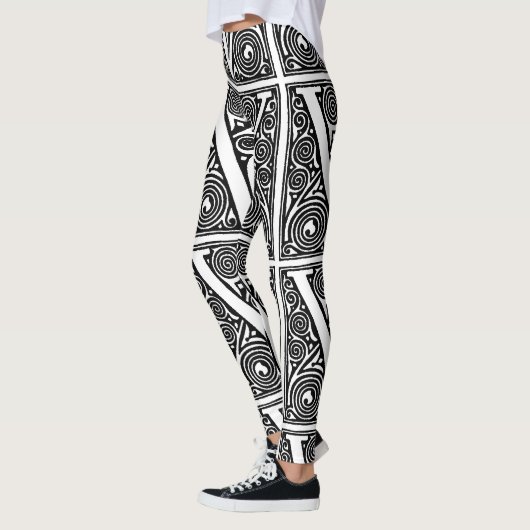 V voor Victory Zwart & Wit Handgemaakte Yoga Broek Leggings (Links)