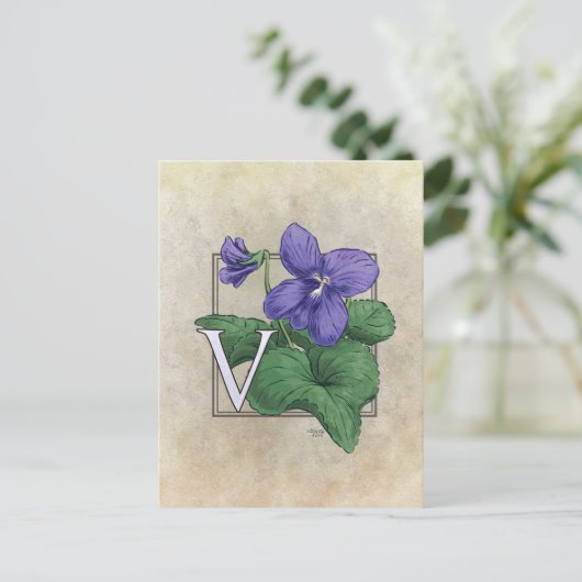 V voor Violets Flower Monogram Briefkaart (Staand voorkant)