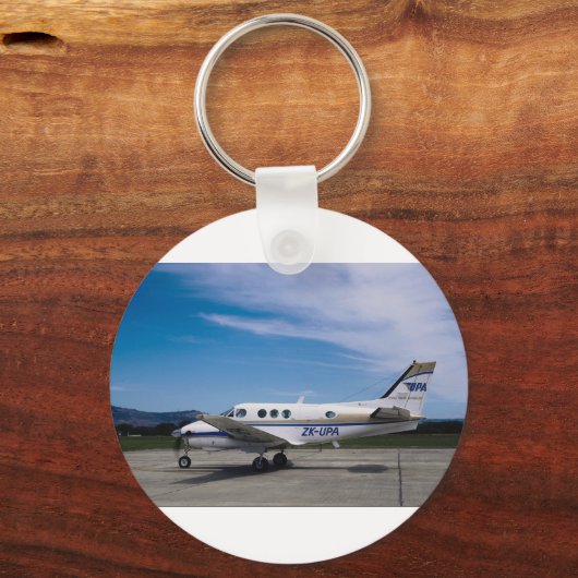 Vaartuigen King Air C 90 Sleutelhanger (Voorkant)