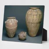 Vaas gedecoreerd met verschillende frites van dier fotoplaat (Zijkant)