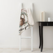 Vaas met bloemen groeien met Grace Quote Sherpa Deken (In situ)