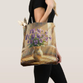 Vaas met paarse viooltjes Impasto Tote Bag (Dichtbij)