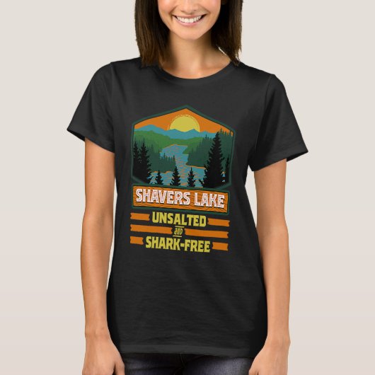 Vacatie ongezouten en Shark Free Shavers Lake T-shirt (Voorkant)