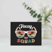 Vacay Squad Funny Beach Zomervakantie Feestdagenkaart (Staand voorkant)