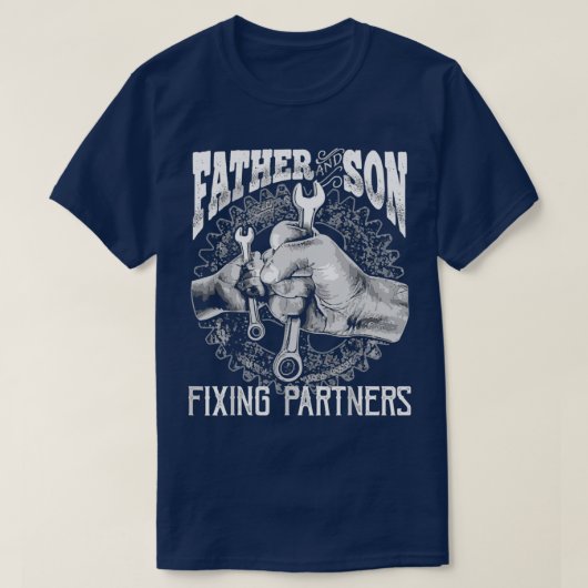 Vader en zoon Mechanic Fathers Day Gift T-shirt (Design voorkant)