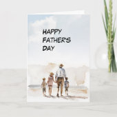 Vader met 3 kinderen lopen een Beach Vaderdag Kaart (Voorkant)