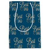 Vader verjaardag op blauw medium cadeauzakje (Voorkant)
