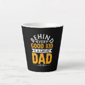 Vaderdag achter goed Kind is een geweldige vader Latte Mok (Voorkant)