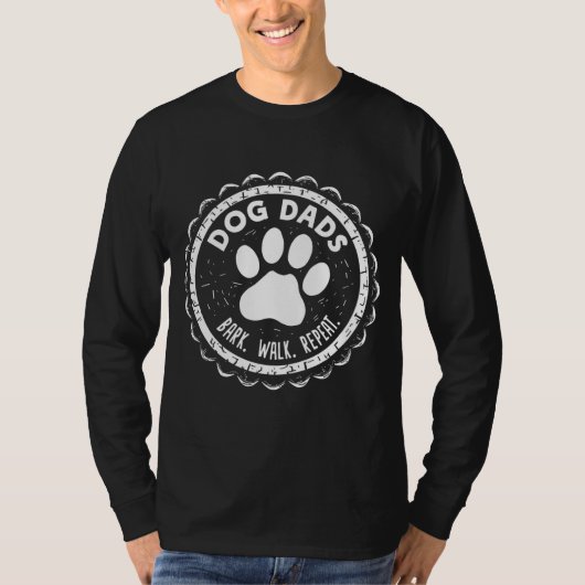 Vaderdag Badge Dog Dads T-shirt (Voorkant)