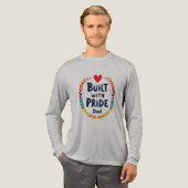 Vaderdag badge ontwerp "Built With Pride Dad" Tri-Blend Shirt (Voorkant)