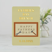 Vaderdag brunch houten teken op maat folie uitnodiging (Staand Voorkant)