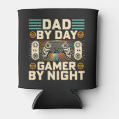 Vaderdag Pap overdag Gamer bij nacht Blikjeskoeler (Voorkant)