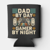 Vaderdag Pap overdag Gamer bij nacht Blikjeskoeler (Achterkant)