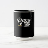 Vaderdag | Papa Loading 2021 First Time Father Tweekleurige Koffiemok (Center)