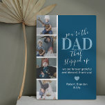 Vaderdag Stepdad Foto Fotoplaat<br><div class="desc">Aangepast blauw stepdad afbeelding plaque met 4 foto's van de kinderen,  de boodschap "Jij bent de vader die omhoog is gegaan",  een gepersonaliseerde boodschap die je kunt behouden of veranderen in je eigen,  een schattig hart,  en je kindernamen.</div>