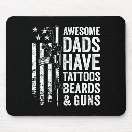 Vaders hebben Tattoos Beards & amp; Pistolen - Vad Muismat (Voorkant)