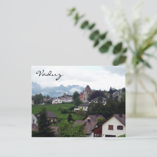 vaduz bldgs briefkaart (Staand voorkant)