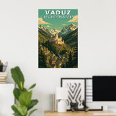 Vaduz, Liechtenstein Alpenheuvel Reis Poster (Thuiskantoor)