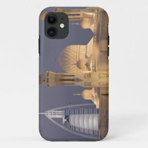 VAE, Dubai. Moskee 's avonds met Burj al Arab iPhone 11 Hoesje