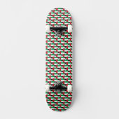 VAE vlag kleuren harten patroon patriottisch Persoonlijk Skateboard (Voorkant)