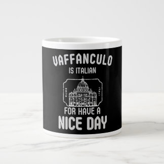 Vaffanculo: uw dagelijkse dosis Italiaanse Sass Grote Koffiekop