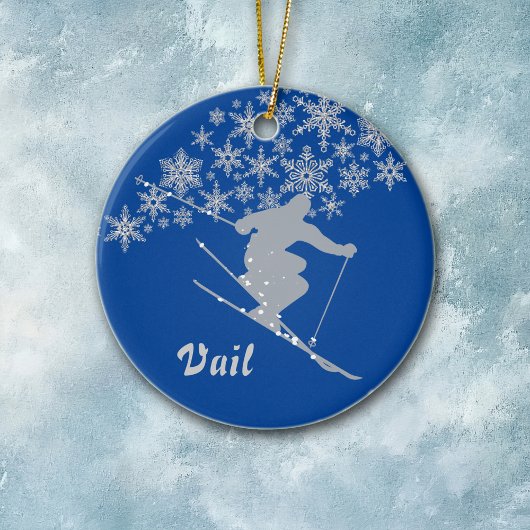 Vail Snowflake Skier op maat Keramisch Ornament