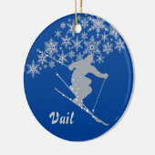 Vail Snowflake Skier op maat Keramisch Ornament (Links)