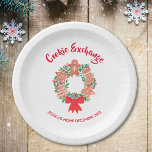 Vakankerstakkerstageplaats Papieren Bordje<br><div class="desc">Deze schattige en charmante papieren borden zijn ideaal voor uw Cookie Exchange-feest. Ze zijn bedrukt met een waterverf van een feestelijke krans versierd met kerstkoekjes. Gemakkelijk aan te passen. Geniet van de vakantieplezier! Originele Waterverf © Michele Davies.</div>