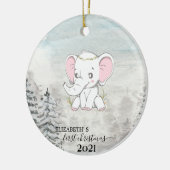 Vakantie eerste kerstmis Baby olifant Pine Tree Keramisch Ornament (Links)