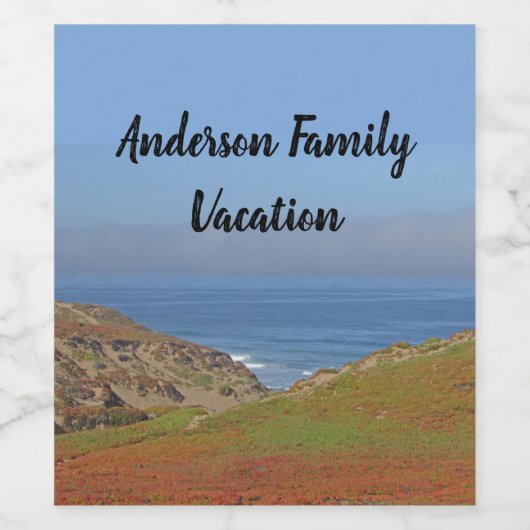 Vakantie en landschap van het gezin wijn etiket (Enkel label)