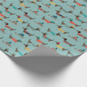 Vakantie teckels met geschenken en sleeën patroon cadeaupapier (Hoek)