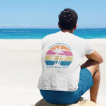 Vakantie voor Tropische straten Aangepast voor- en T-shirt<br><div class="desc">Deze schattige tropische palmzonnehemd is ideaal voor een lentestocht met je groep vrienden of een leuke vakantie van het cruiseschip met de familie. Pas de volledige set aangepaste t-shirts aan op de voor- en achterkant van uw groep die naar het strand of een eilandengroep gaat.</div>
