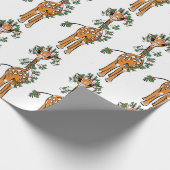 Vakantiegrande Giraffe — feestdag holly garland Cadeaupapier (Hoek)