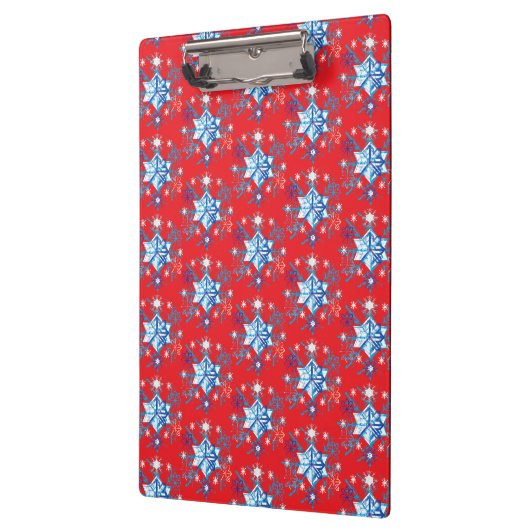 Vakantige rode en blauwe sneeuwvlokken en sterren klembord (Links)