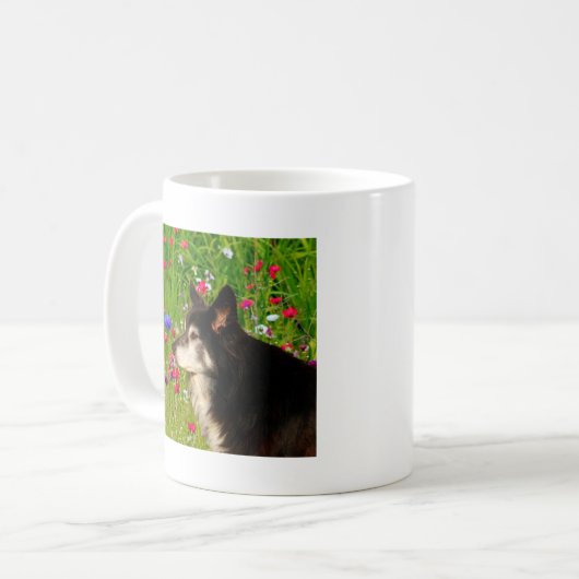 Valentijn Border Collie met mooie bloemetjes Koffiemok (Voorkant links)