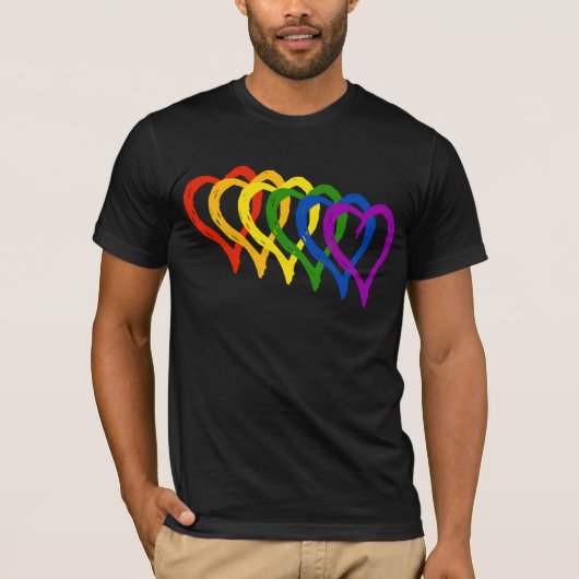Valentijn Gay Pride regenbooggelaagde harten T-shirt (Voorkant)