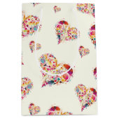 Valentijn Ivoor Retro Harten Patroon Medium Cadeauzakje (Voorkant)