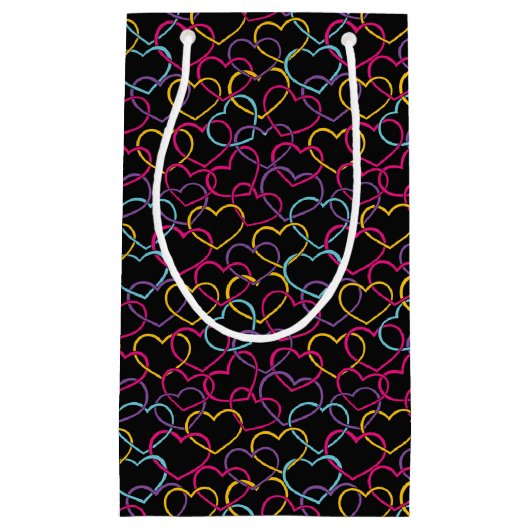 Valentijn Patroon met kleurenharten Klein Cadeauzakje (Voorkant)