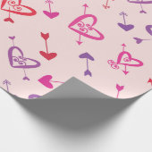 Valentijn Rood Roze Paarse Harten met Pijlen Cadeaupapier (Hoek)