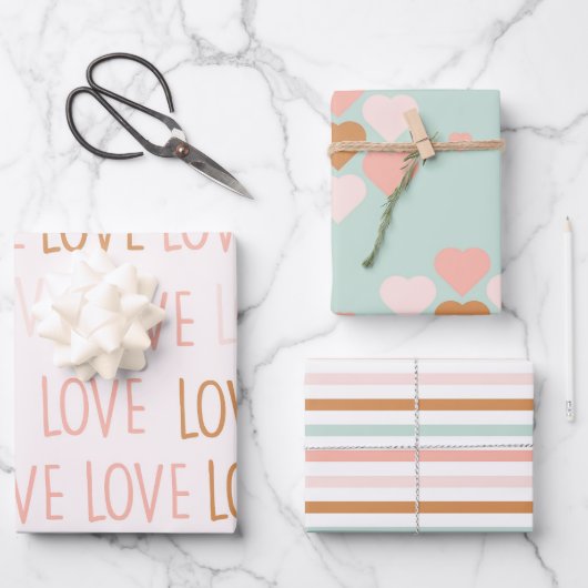 Valentijn Schattige Pastel Boho Love Stripes Harte Inpakpapier Vel (Voorkant)