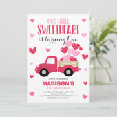 Valentijn Verjaardag Uitnodiging Liefje Rode Truck (Staand voorkant)