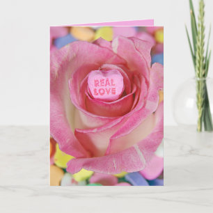 Valentijnscadeau snoephart in roze roos kaart