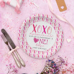 Valentijnsdag 1e verjaardag Hugs & Kisses (XOXO) Papieren Bordje<br><div class="desc">Viel een speciale 1st verjaardag in stijl met deze eenvoudige maar zeer trendy borden van het partijdocument. Het ontwerp is gemakkelijk te personaliseren en je gasten zullen enthousiast zijn als ze deze superchic party borden zien. Overeenkomende objecten zijn te vinden in het collectie.</div>